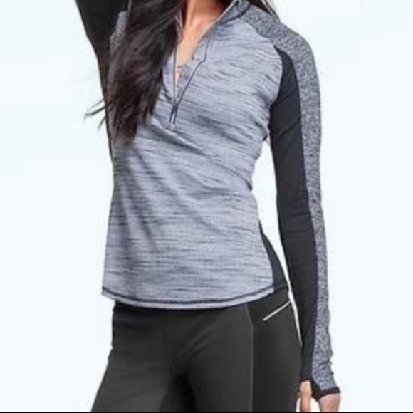 Athleta Tops - Athleta Running Wild 1/2 zip Pullover long sleeve workout top Large